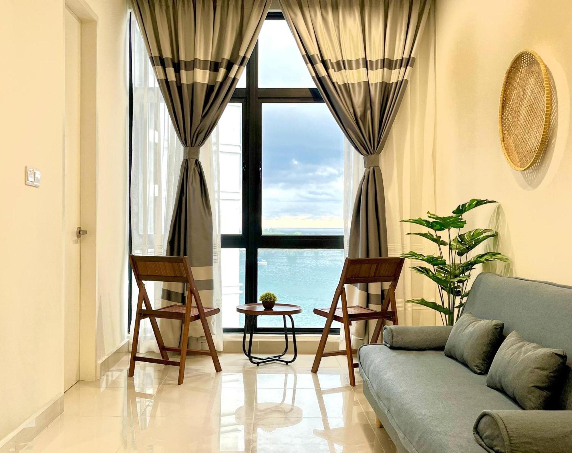Covesign Suite, The Shore Kota Kinabalu Extérieur photo