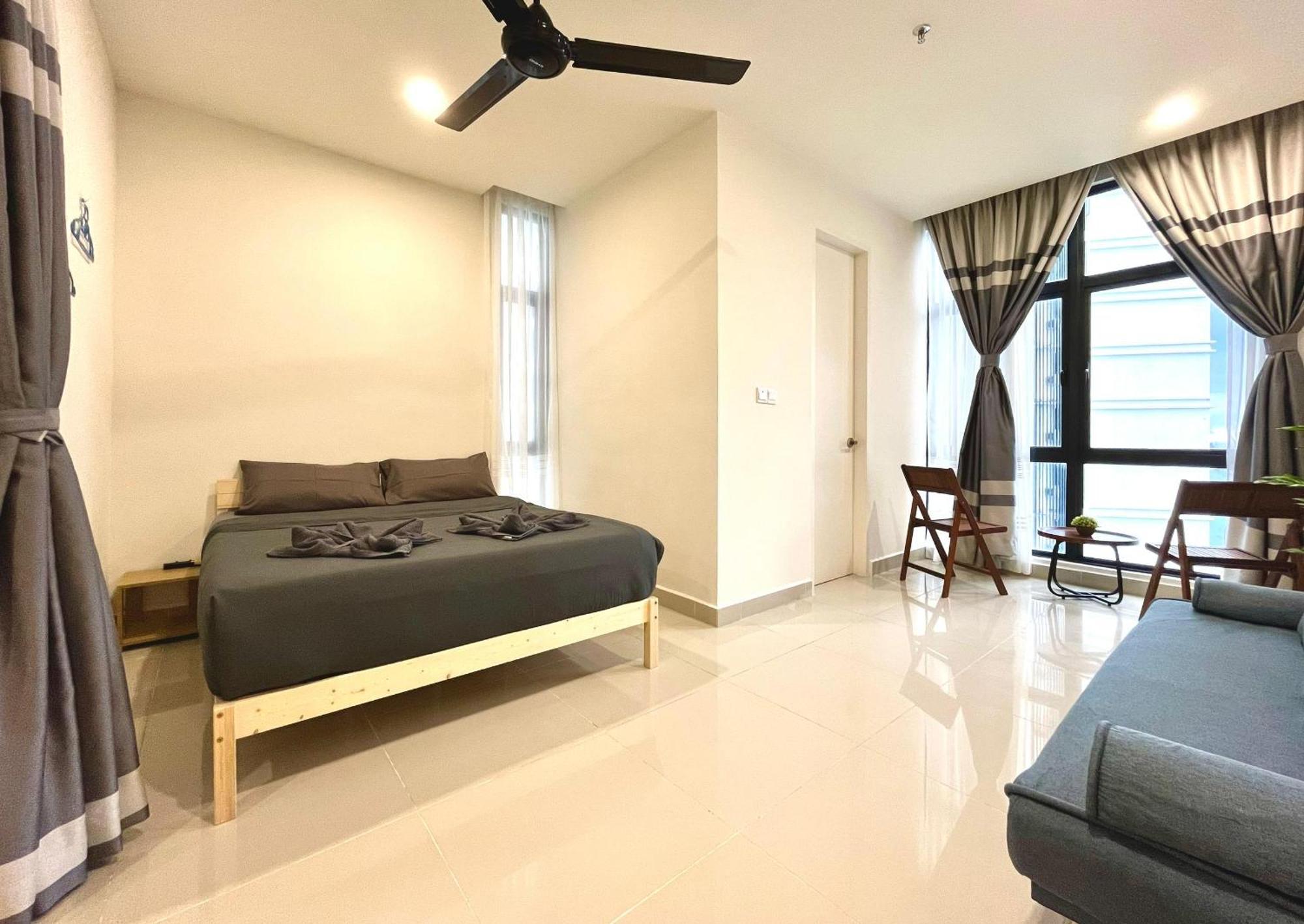 Covesign Suite, The Shore Kota Kinabalu Extérieur photo