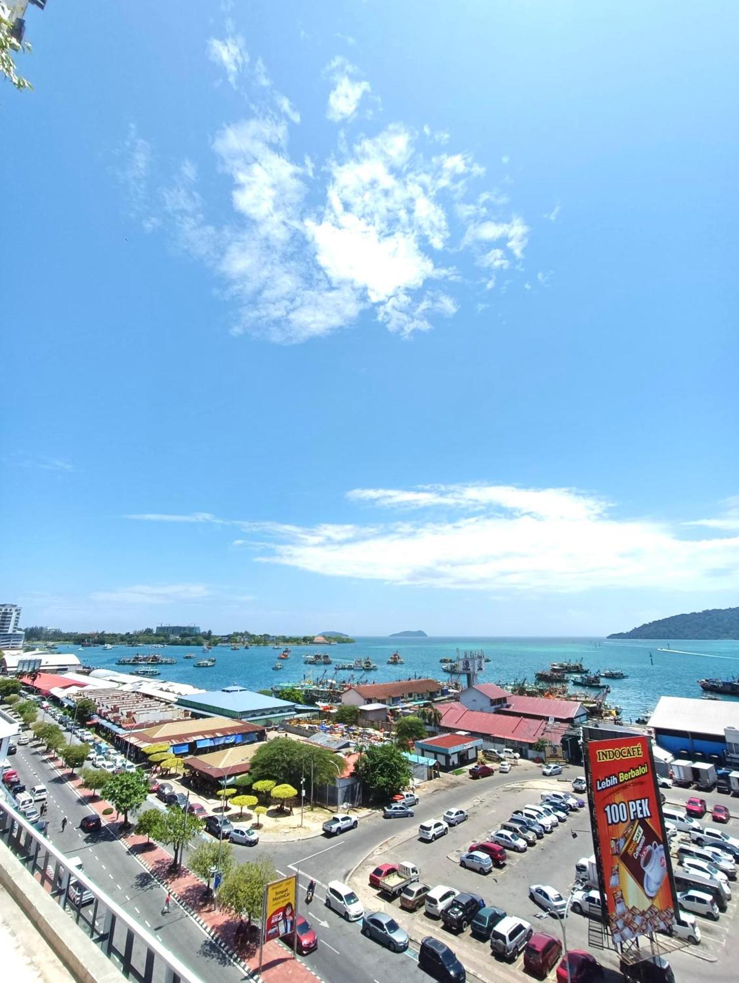 Covesign Suite, The Shore Kota Kinabalu Extérieur photo